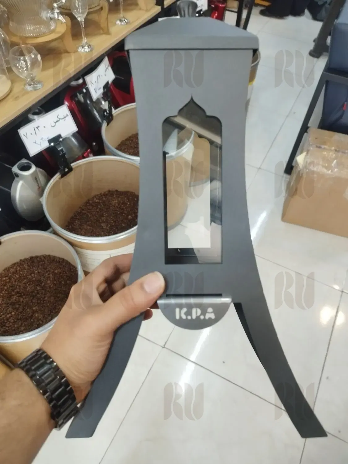 سیلو قهوه و خشکبار رومیزی طرح برج آزادی مشکی مات
